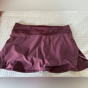 Lululemon Play Off The Pleats Mid-Rise Skirt